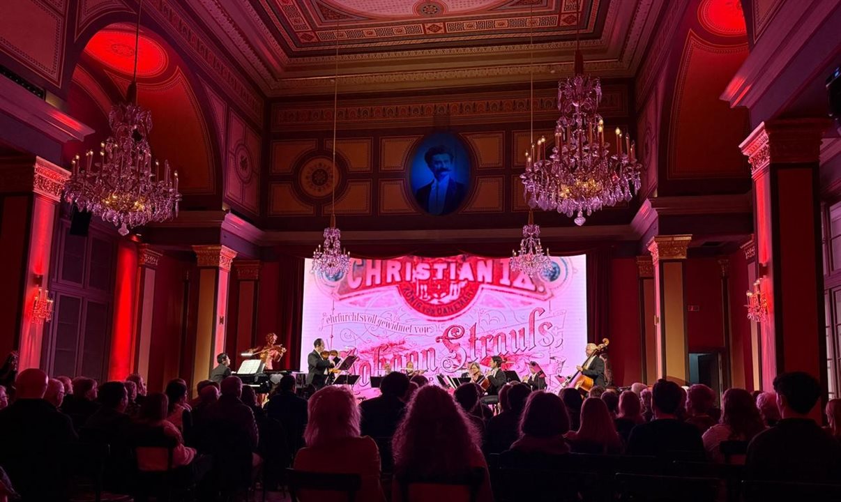 Os tours criativos da AmaWaterways podem incluir um concerto na Casa Strauss, em Viena