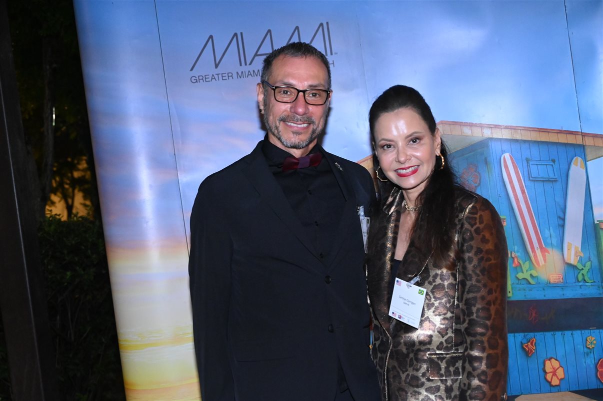 Dan Ríos e Carolyn Corrigan, do GMCVB