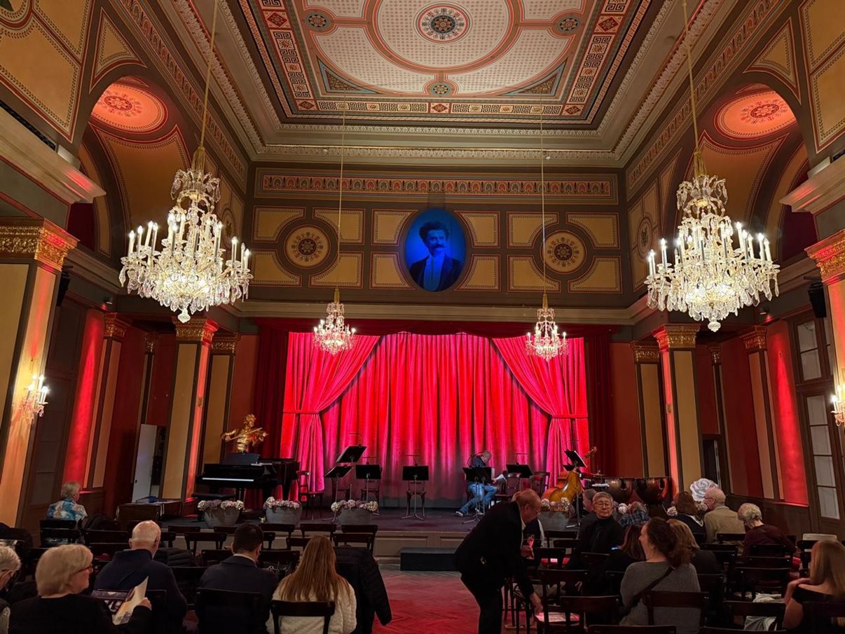 Concerto na Casa de Strauss - passeio pago &agrave; parte