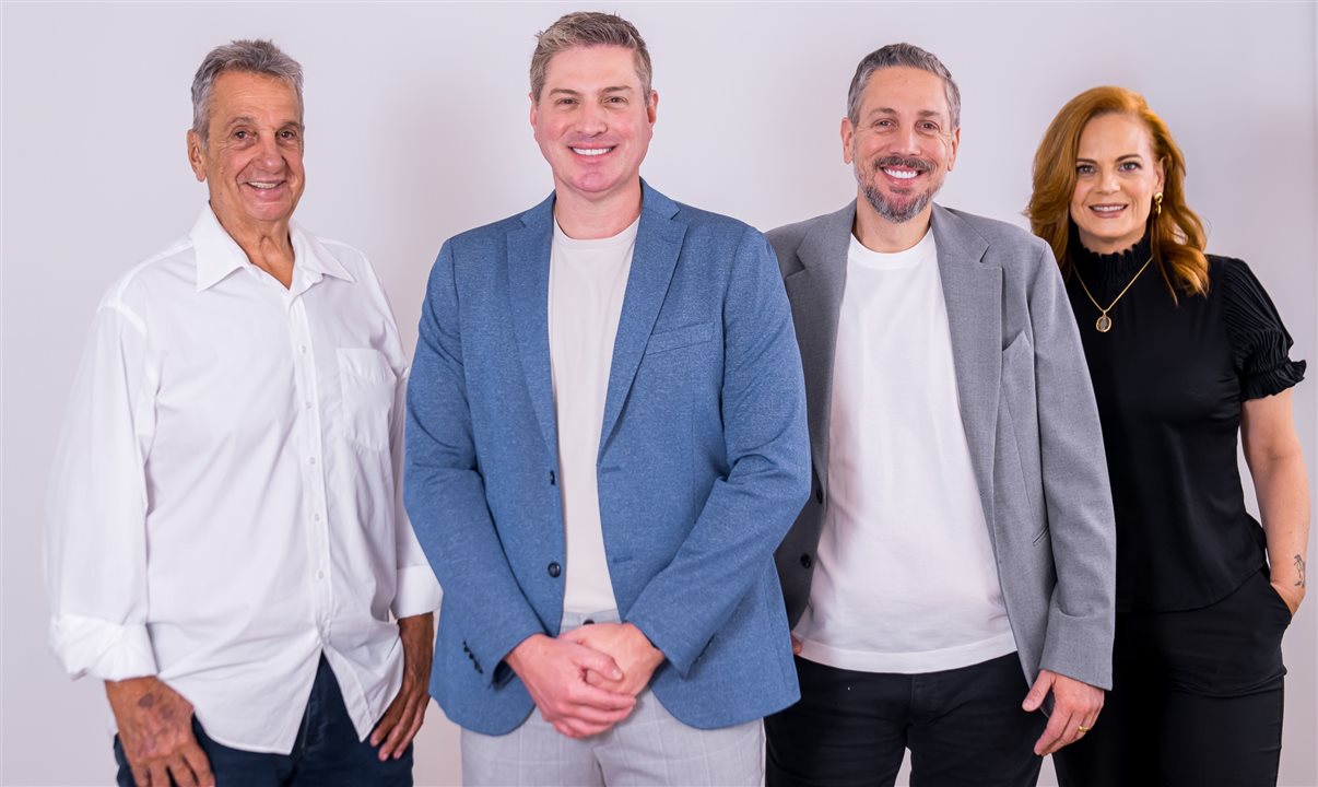 Lourenço Pimenta, Leandro Pimenta, Luciano Pimenta e Cristina Gomes