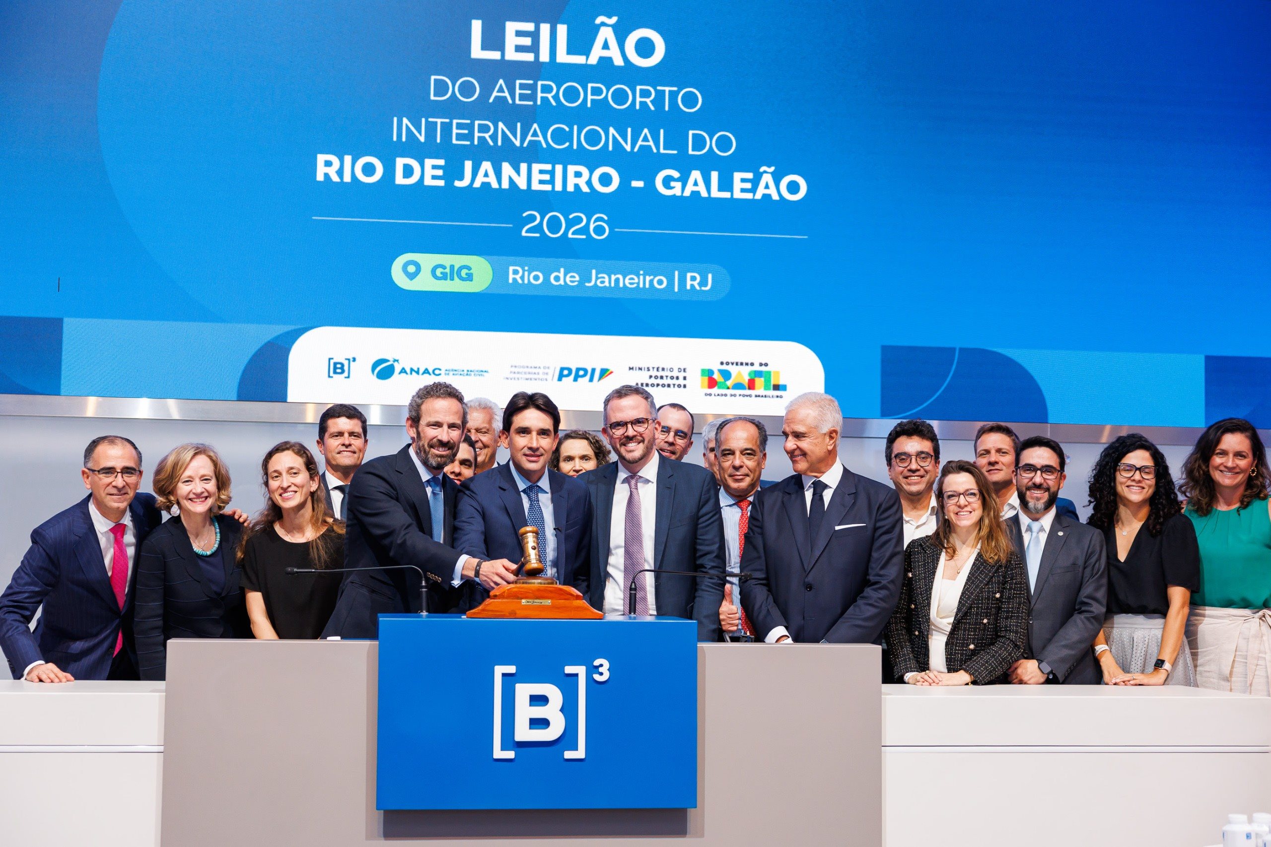 Proposta acabou superando com folga a expectativa inicial da União, que estimava arrecadar cerca de R$ 1,5 bilhão com o certame