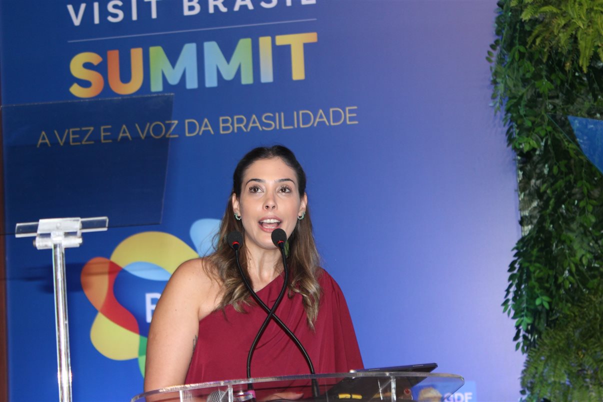 Marina Marinho, presidente do Fornatur
