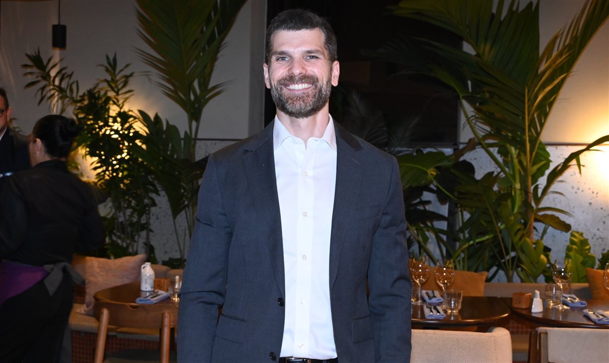 Andre Sena, Chief Commercial & Marketing Officer Accor Américas - Premium, Midscale e Economy