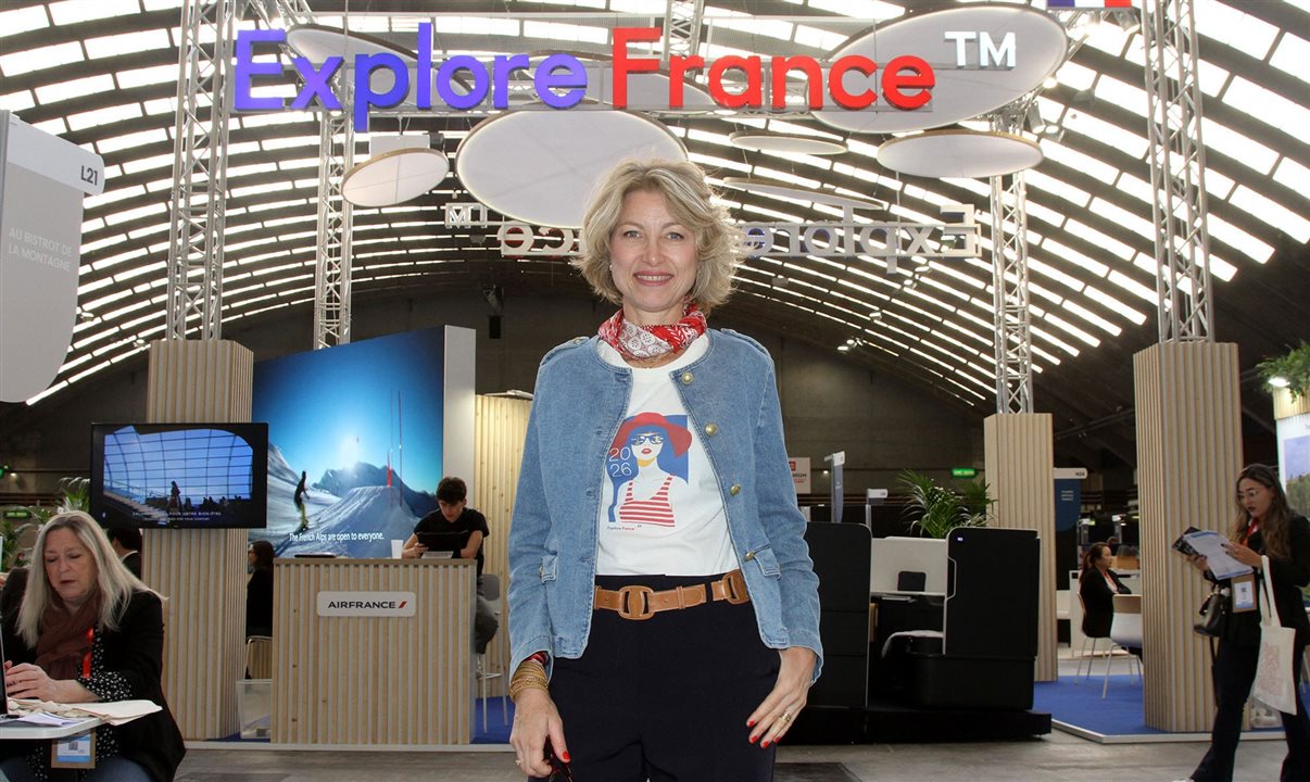  Caroline Putnoki, da Atout France, no Parque de Exposições de Nice durante o Rendez Vous en France