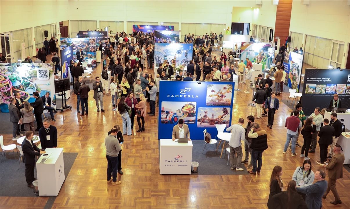 Nos dias 13 e 14, o Summit segue no ExpoRio com plenária, área de exposição e business hub, reunindo líderes e empresas do setor para discutir tendências, apresentar soluções e fomentar negócios