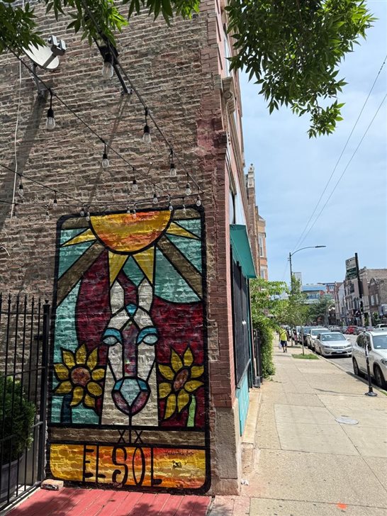 Pain&eacute;is fazem refer&ecirc;ncia &agrave; cultura latina e sua identidade