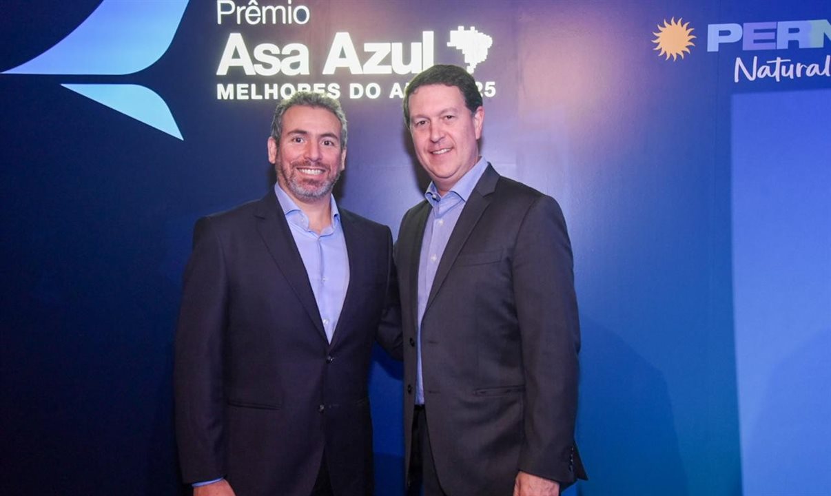 Ricardo Bezerra, gerente geral comercial da Azul, e Daniel Bicudo, vice-presidente comercial e de Negócios da Azul