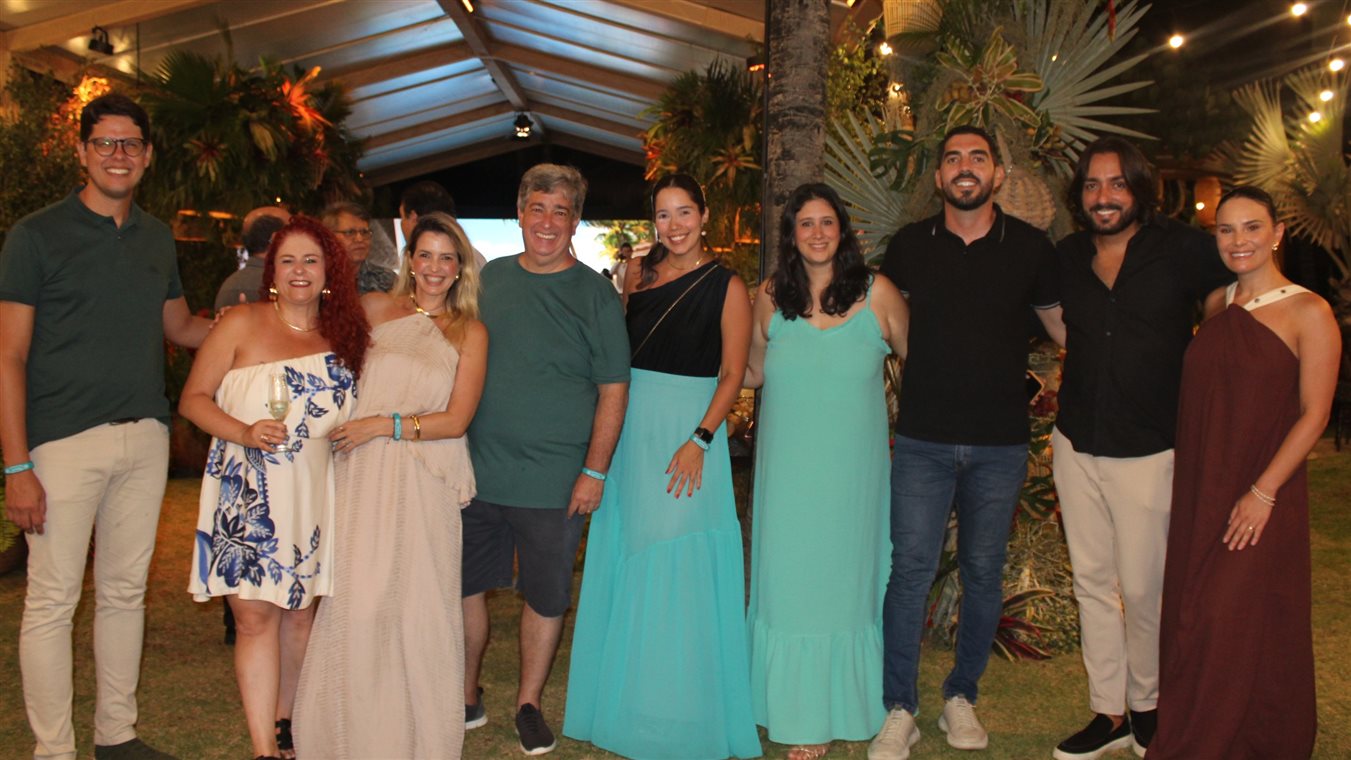 Fabio Figueiroa, da Decolar, Patr&iacute;cia Pacheco, da Abreu, Marcia Galv&atilde;o, da Hotelbeds, Otaviano Maroja, do Solar, Tanite Melo, da Webbeds, Giulia Cipolla, da Expedia, Jo&atilde;o Victor Correia, da Frt, Marcelo Godeiro, da Webbeds, e Francieli Nazari, da BWT