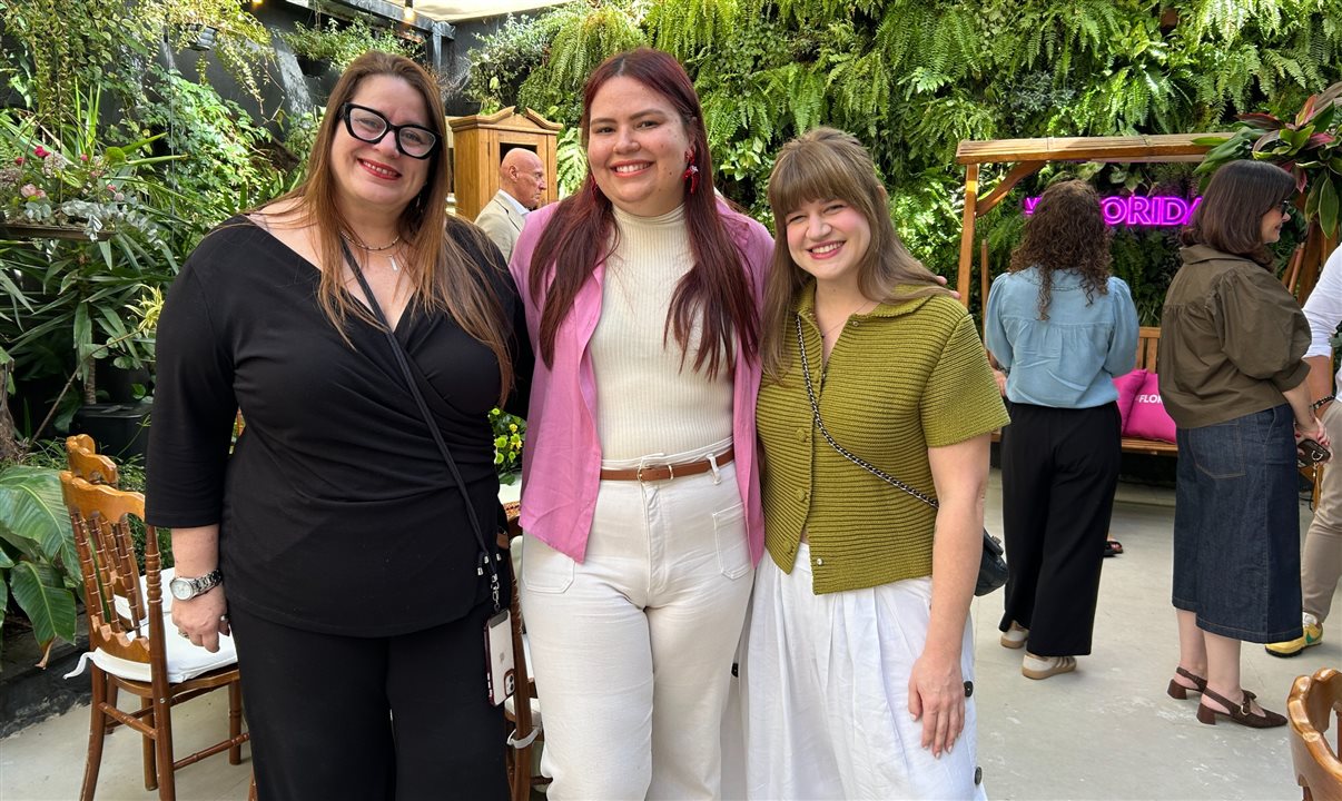 Rafaela Gross Brown, do Visit Florida, Fabiana Andrade, de The Palm Beaches, e Theresa Gallian, de Tampa Bay