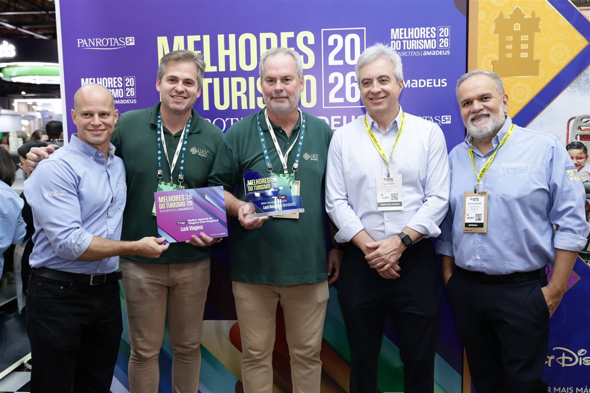 José Guilherme Alcorta, da PANROTAS, Guilherme e Gustavo Luck, da Luck Receptivo, Paulo Rezende, da Amadeus, e Artur Luiz Andrade, da PANROTAS