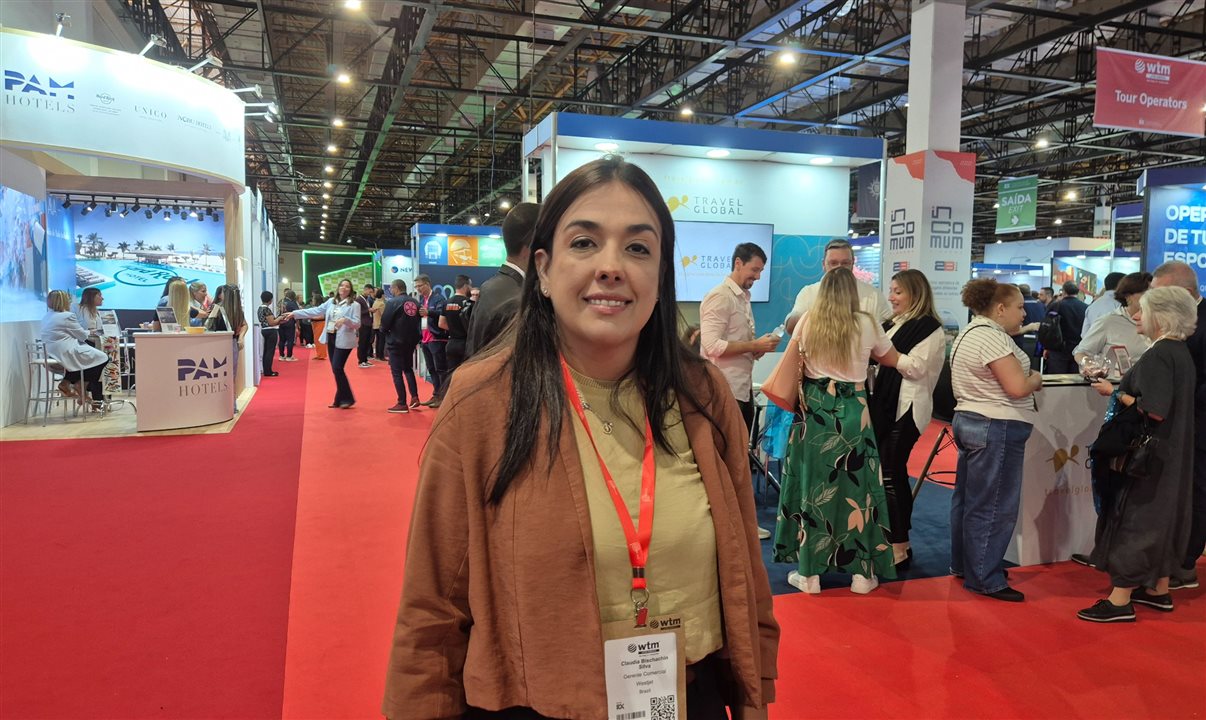 Claudia Bischachin Silva, gerente comercial da WestJet