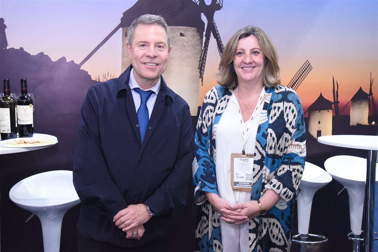 Emiliano Sánchez e Patricia Franco, da Junta de Comunidades de Castilla