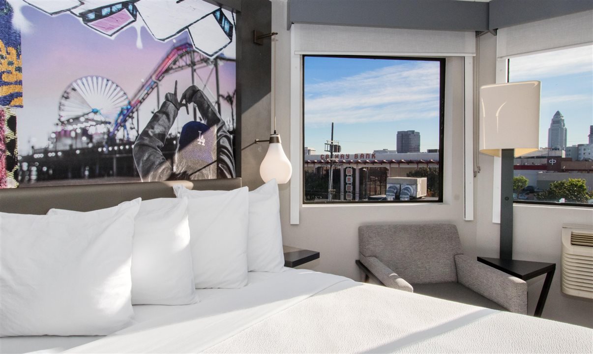 Aiden Los Angeles Downtown Dragon Gate Inn