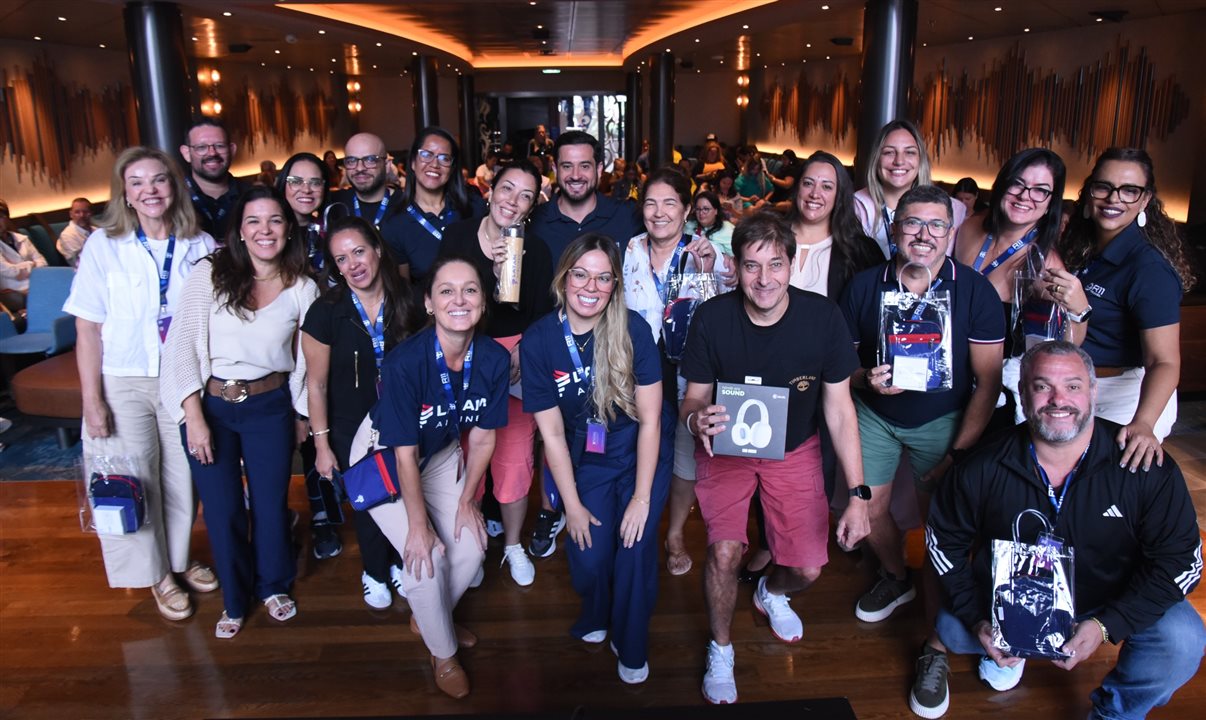 A Latam realizou um sorteio com brindes exclusivos da companhias para agentes