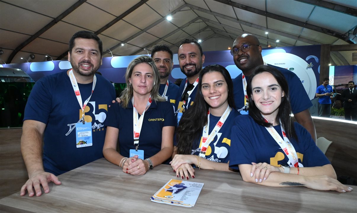 Vinicius Chagas, Daniele Emerighi, Daniel Queiroz, Guilherme Chamoun, Lorrane Marinato, Fabio Costa e Isabella Bernardo, da Orinter