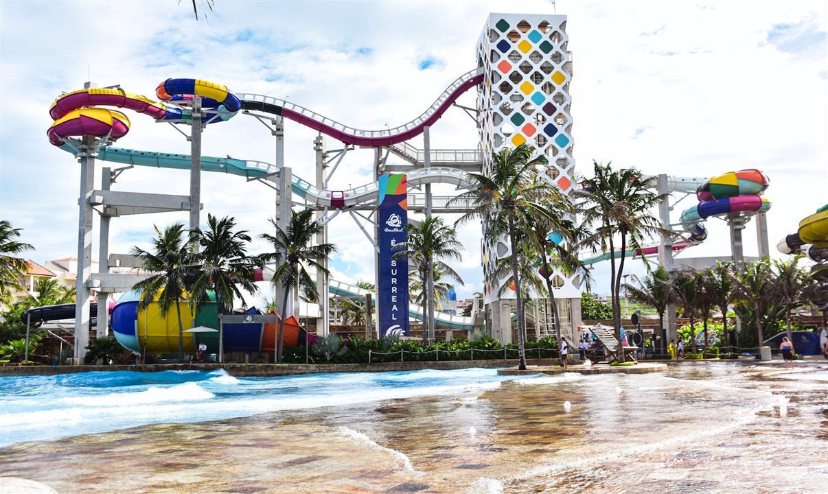 28 metros de altura da estrutura superam o recorde anterior, da atração Tsunami Surge, nos Estados Unidos