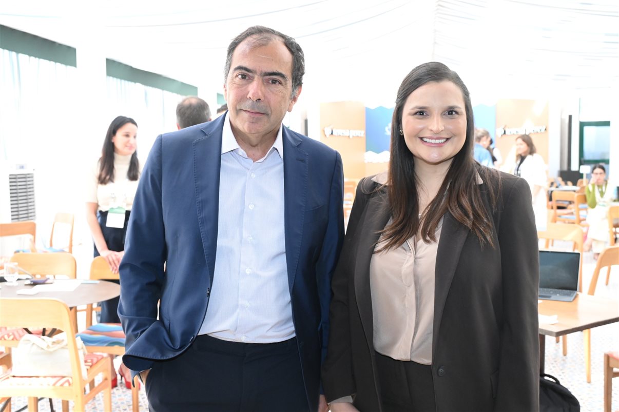 Tomas Perez, CEO do TP Group, e Suellen Mendes, nova diretora B2B da Teresa Perez Tours (veja mais fotos no álbum ao fim da notícia)