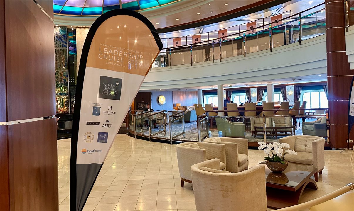 WTTC Leadership Cruise 2026 é realizado a bordo do Crystal Serenity