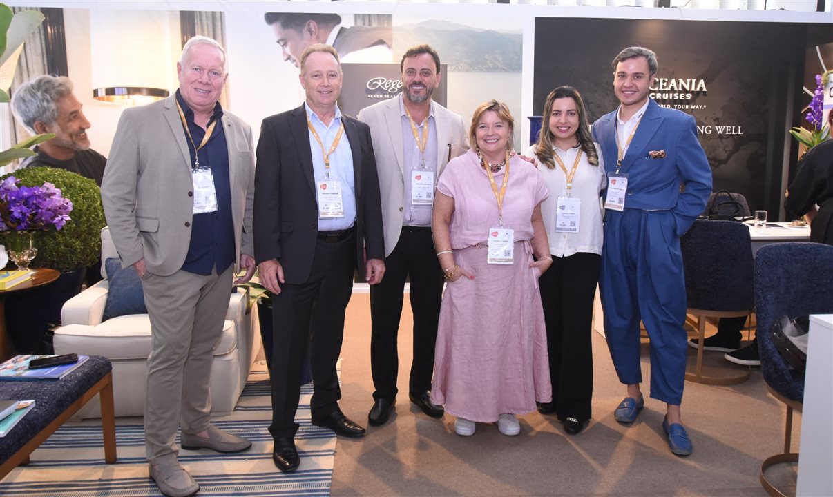 Time da NCLH na ILTM Latin America: André Mercanti, Shawn Tubman, Adilson de Melo, Estela Farina, Ludmila Vieira e Caio Brusamarello