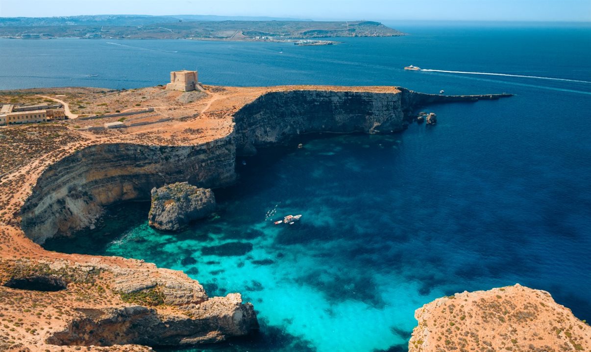 Lagoa Azul de Comino