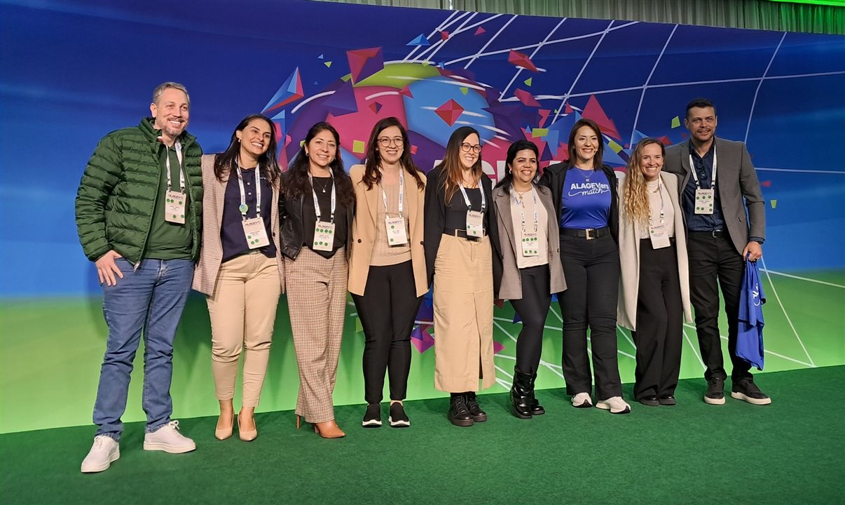 Alguns dos participantes da Reunião Global