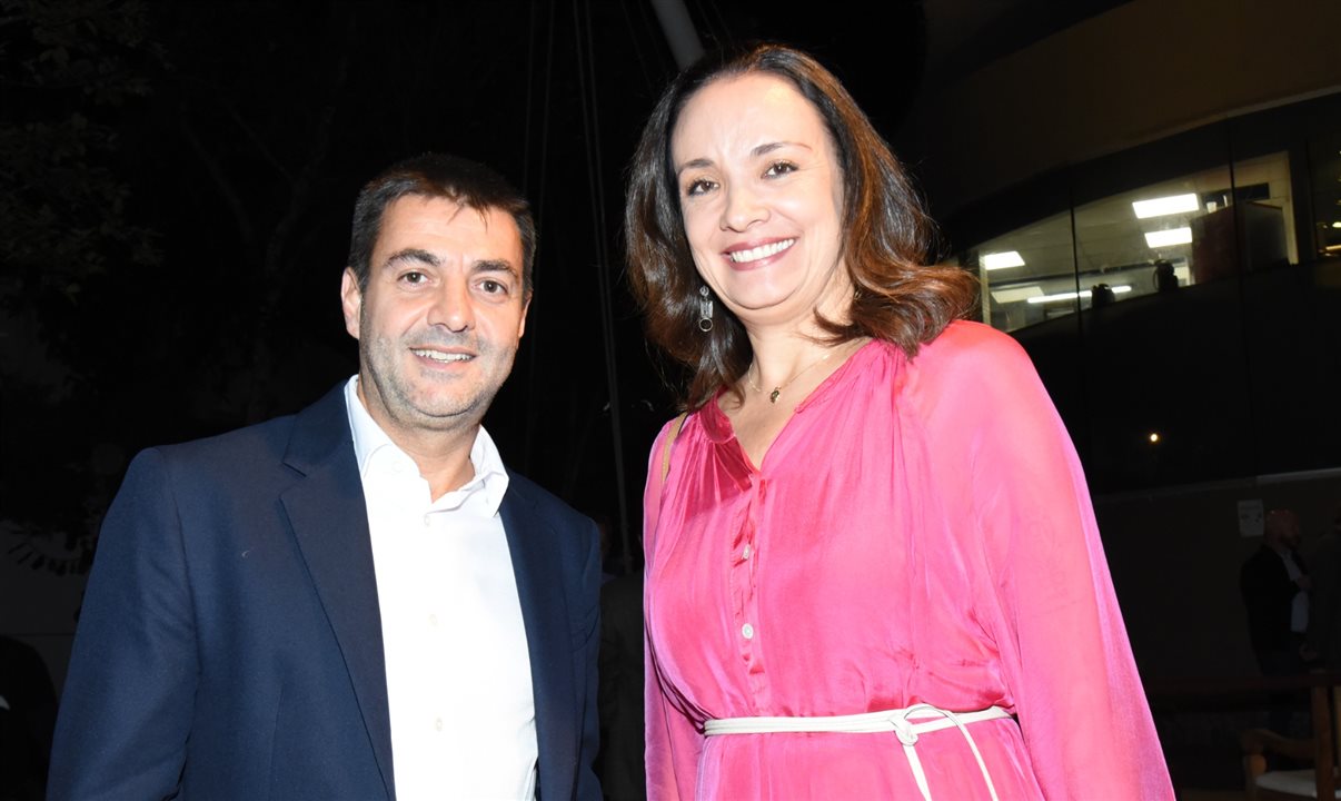 Pablo Morbis e Carol Negri comandam o Sindepat