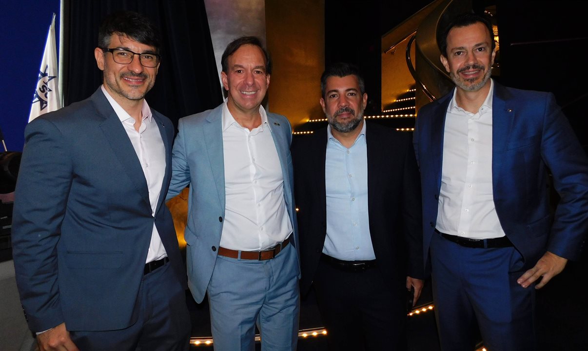 Ignacio Palacios, Adrian Ursilli, da MSC, André Coutinho, da BandNews, e Eduardo Simões, da MSC