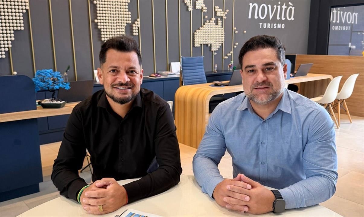 Vitor Franchim e Ricardo Vitório, sócios-fundadores da Novità Turismo