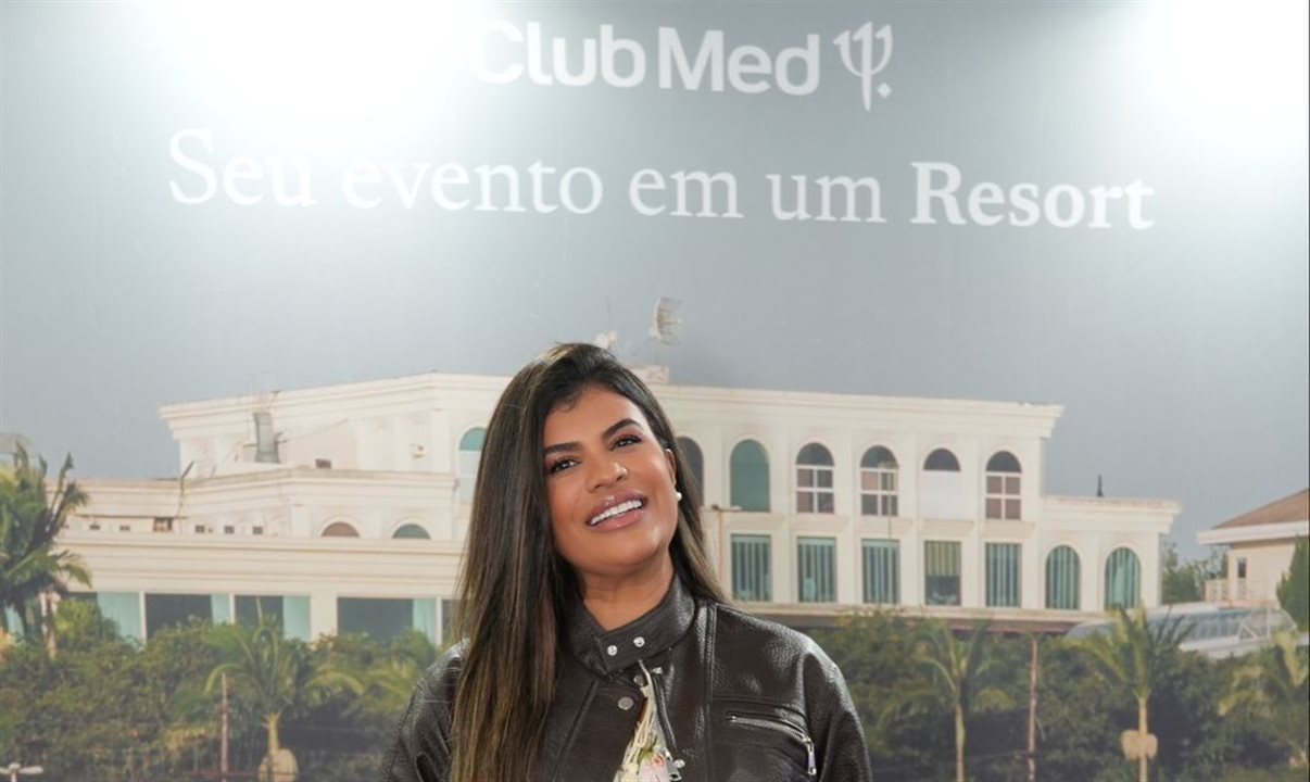Carol Prado