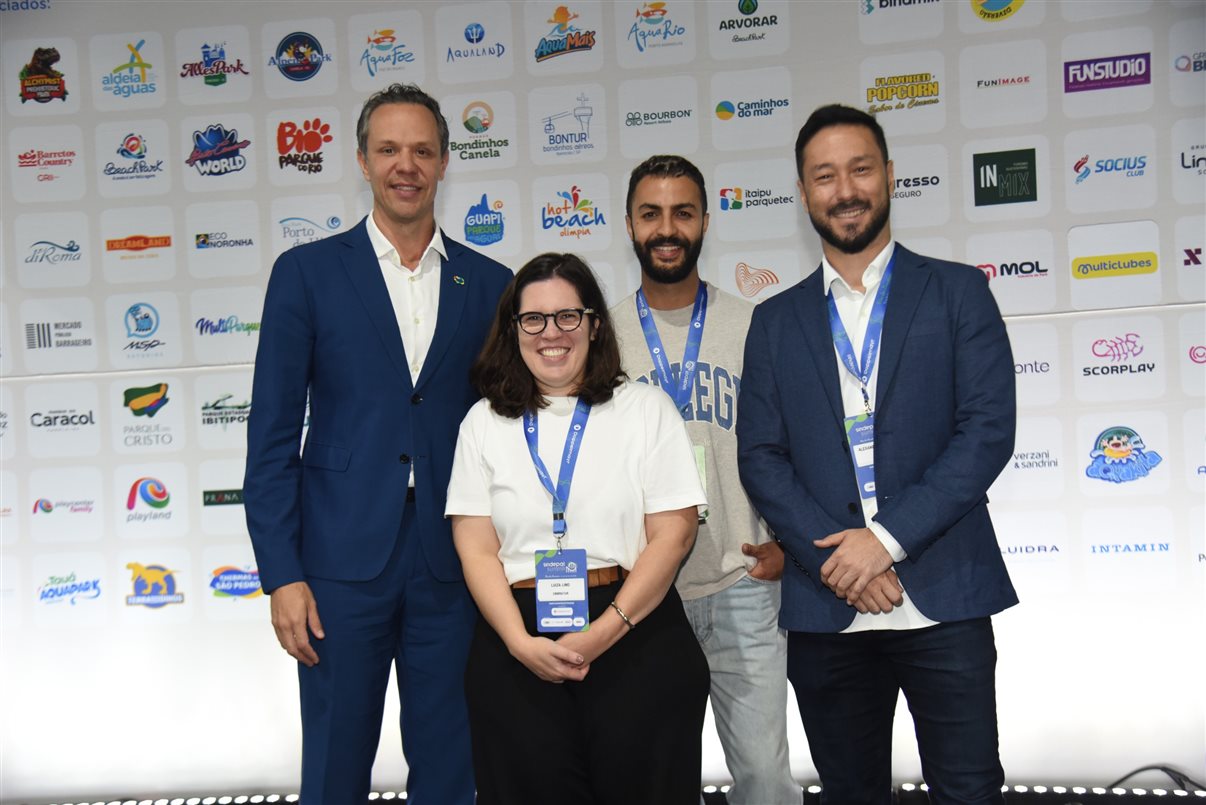 Bruno Reis, Luiza Lino, Matheus Catrinck e Alexandre Nakagawa, da Embratur