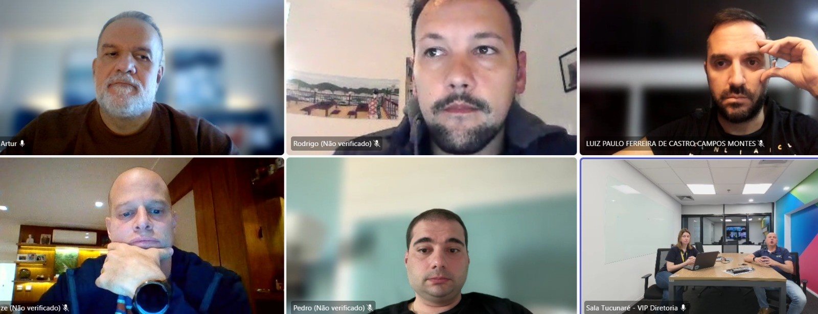 À direita, Renata Gianotti e Fabio Mader, que conversaram, às 16h30 desta sexta-feira, com a liderança da PANROTAS: Artur Luiz Andrade, José Guilherme Alcorta, Rodrigo Vieira e Pedro Menezes, acompanhados por Luiz Paulo Montes, da Comunicação da CVC Corp