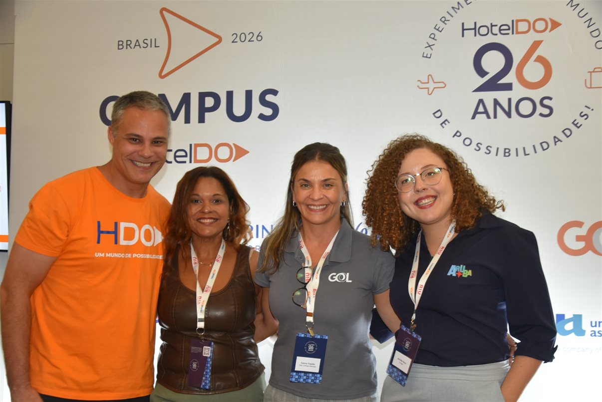 Marcio Nogueira, da HotelDO, Tania Mara, da Seu Sonho Viagens, Carina Tosello, da Gol, e Jennifer Neco, do Turismo de Aruba