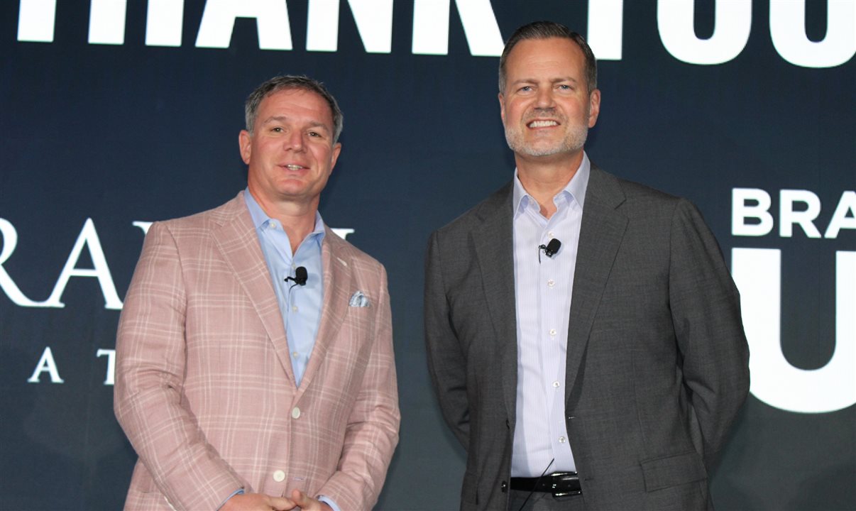 Geoff Freeman, CEO do US Travel, e Fred Dixon, CEO do Brand USA