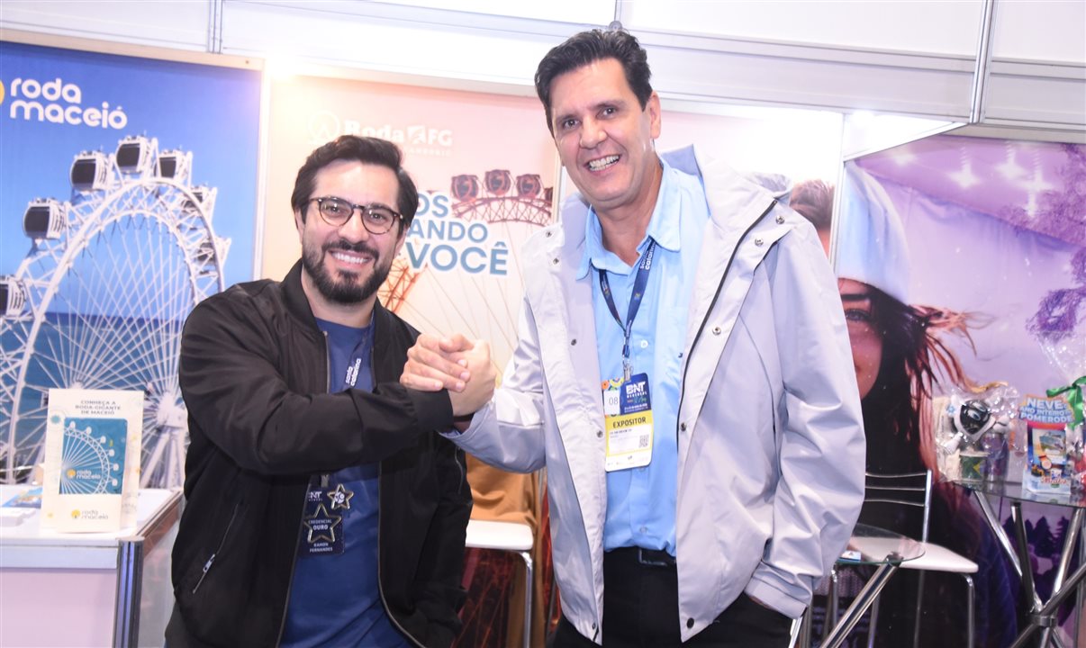 Ramom Fernandes, gerente comercial do grupo Iterparques, e Mano Neves, gerente Comercial do Cristo Luz