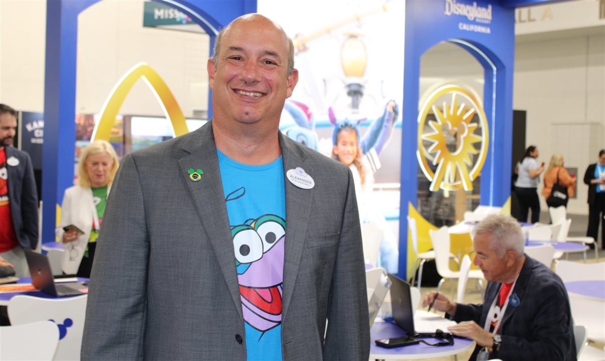 Alexander Haim, gerente sênior de Vendas da Disney Destinations no Brasil