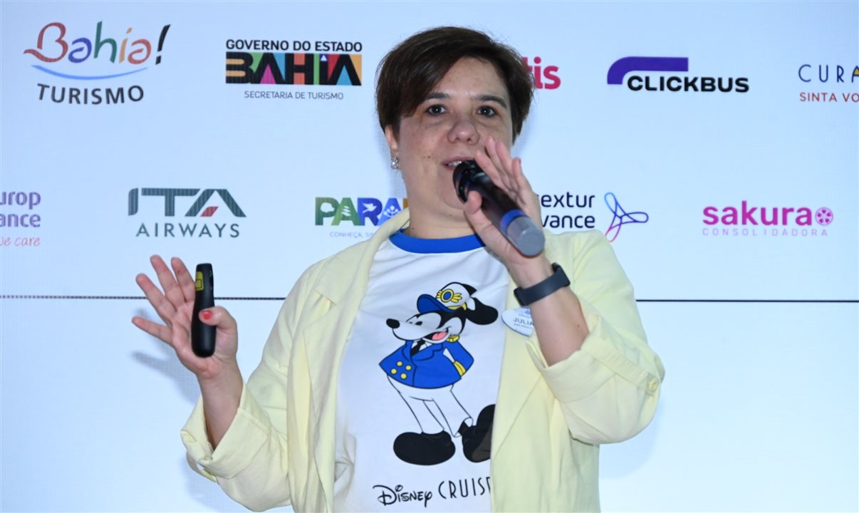Juliana Belotti, supervisora de Treinamentos da Disney Destinations