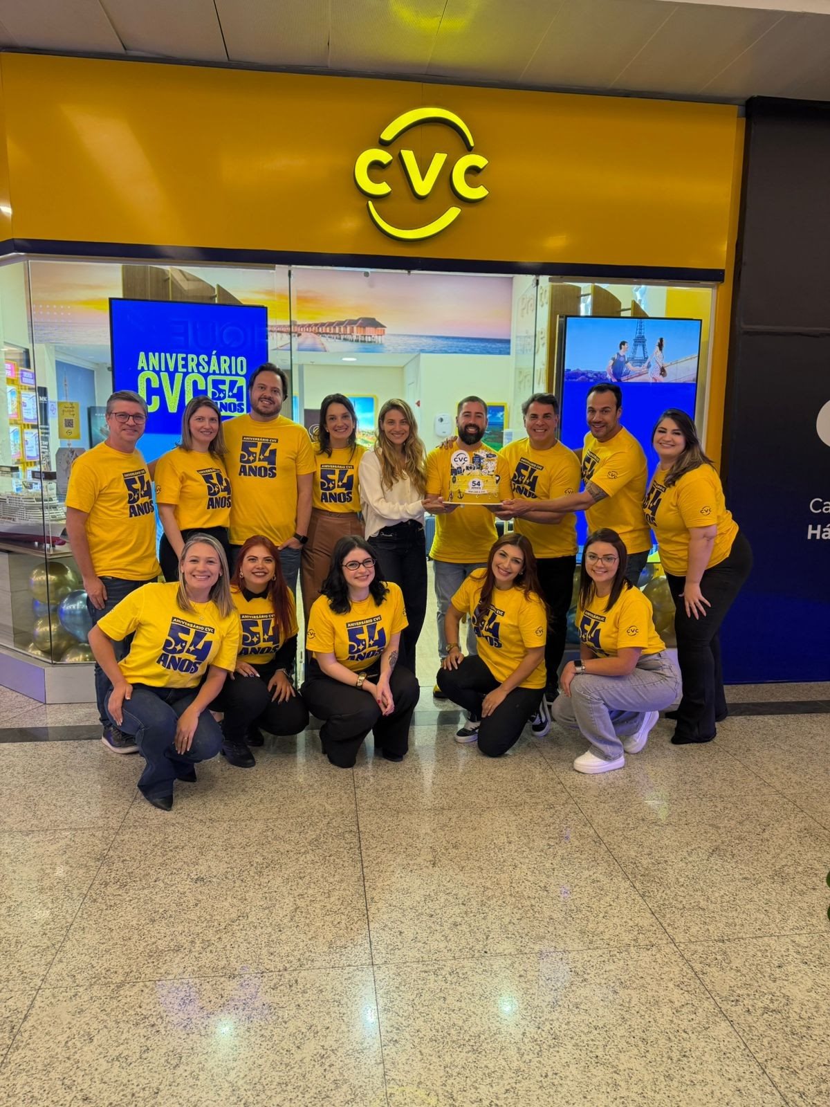 As franquias promoveram ativações para clientes e ofertas em pacotes nacionais e internacionais, hotéis, cruzeiros e roteiros exclusivos, além de condições especiais de pagamento