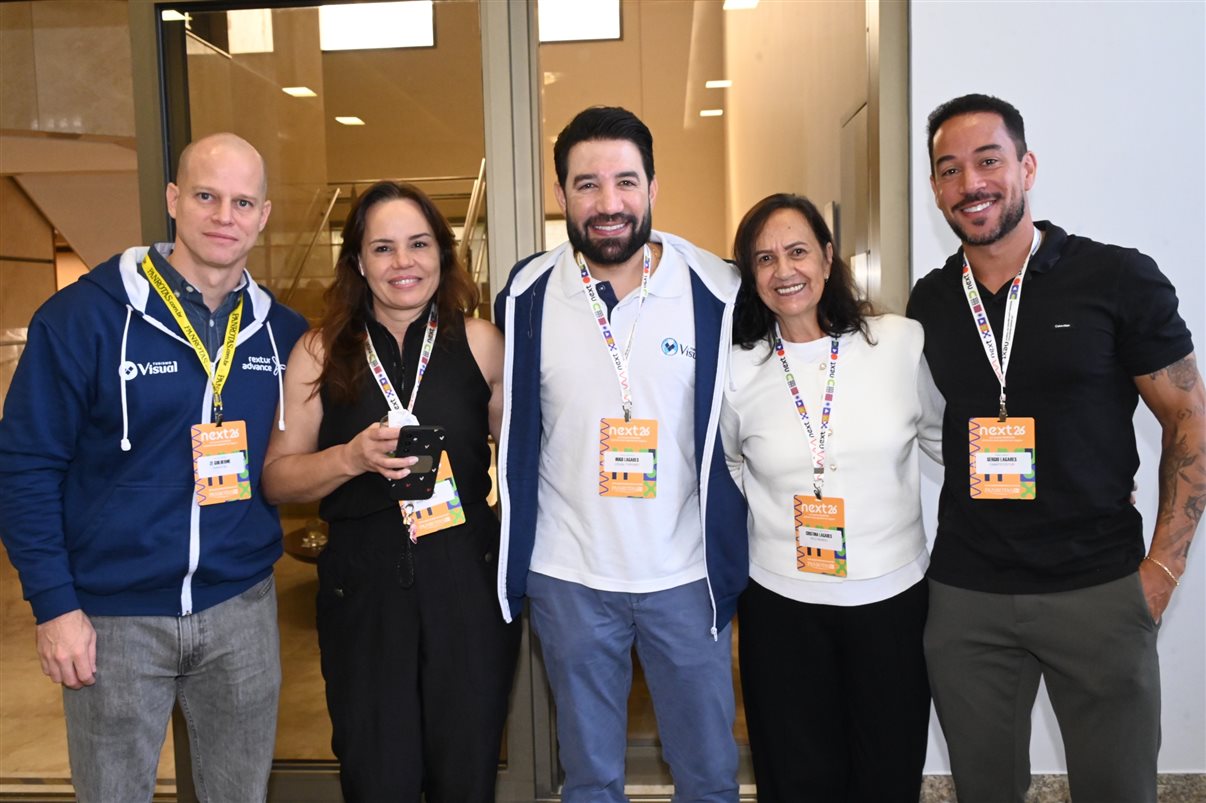 José Guilherme Alcorta, da PANROTAS, Erica Lelis, da Ibiza Turismo, Hugo Lagares, da Visual Turismo, Cristina Lagares, da Pelo Mundo, e Sérgio Lagares, da Fanáticostur