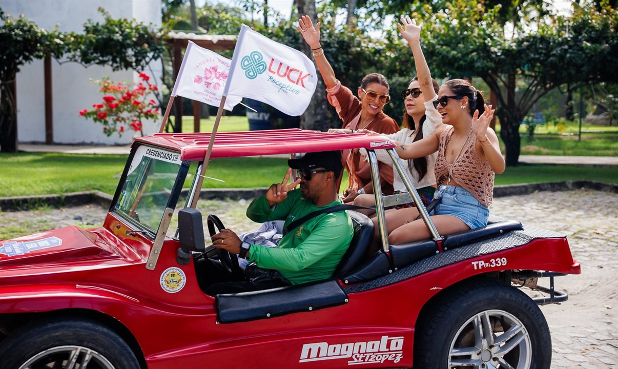 Veículos 4x4 receberam bandeiras personalizadas