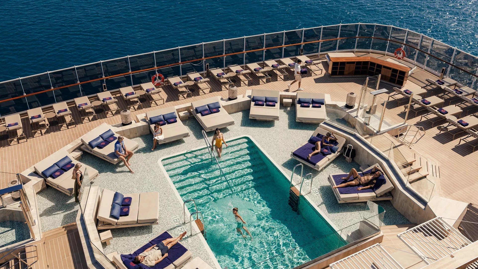 Explora IV