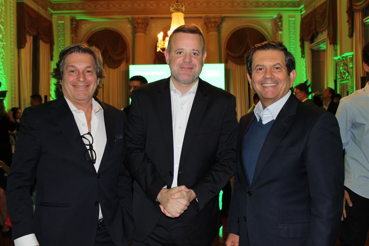 Carlos Antunes, Carlos de Oliveira e Luís Rodrigues, da Tap