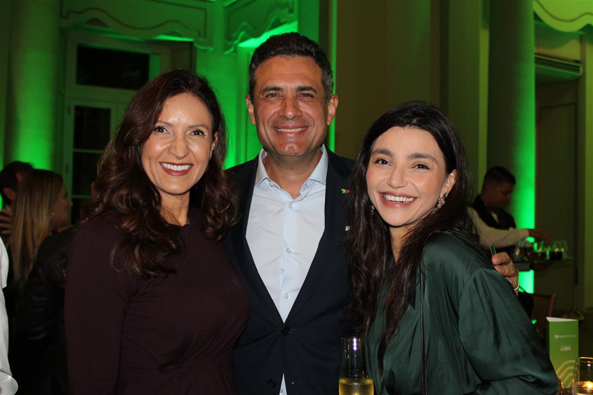 Carlos Antunes, Carlos de Oliveira e Luís Rodrigues, da Tap