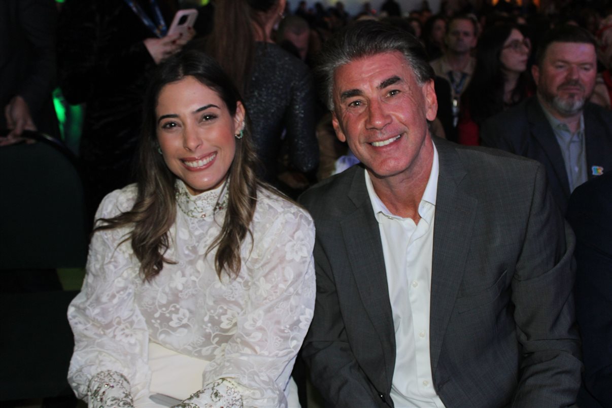 Marina Marinho, presidente do Fornatur, e Leonaldo Paranhos, ex-secretário de Turismo do Paraná 