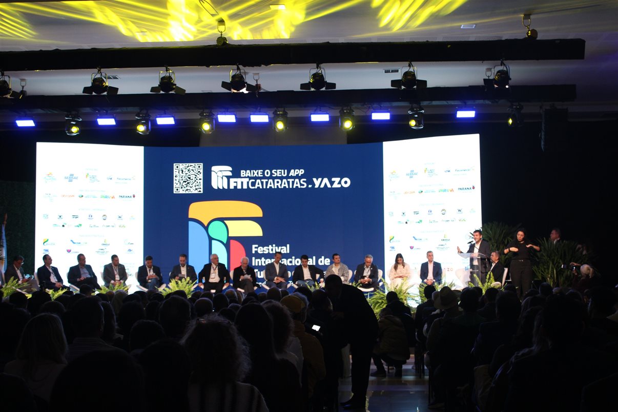 Marina Marinho, presidente do Fornatur, e Leonaldo Paranhos, ex-secretário de Turismo do Paraná 