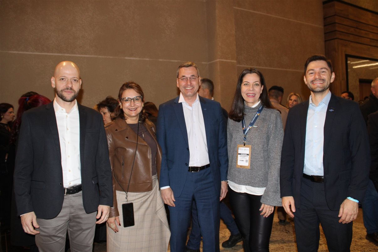 Marina Marinho, presidente do Fornatur, e Leonaldo Paranhos, ex-secretário de Turismo do Paraná 
