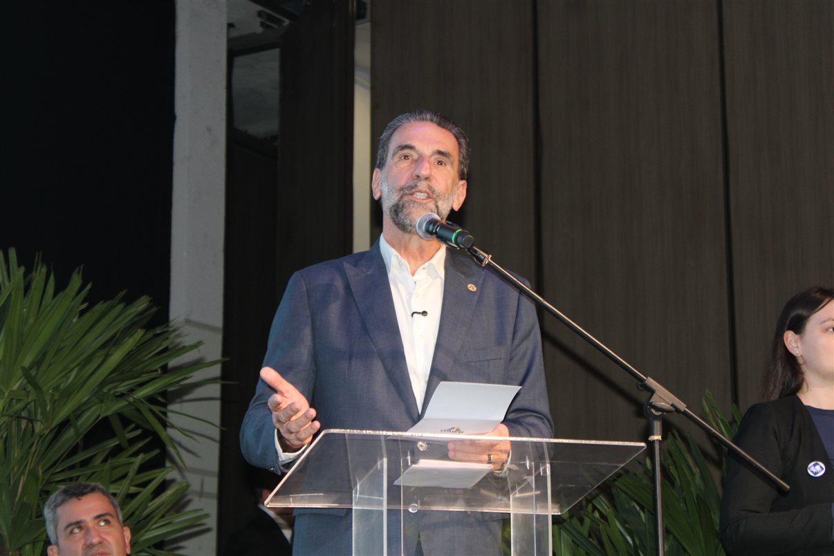 Marina Marinho, presidente do Fornatur, e Leonaldo Paranhos, ex-secretário de Turismo do Paraná 