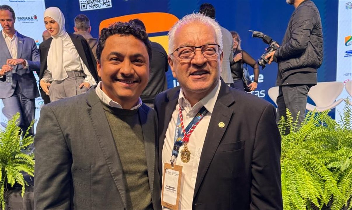 Yuri Benites, do Iatipu Parquetec, e Paulo Angeli, da FIT Cataratas