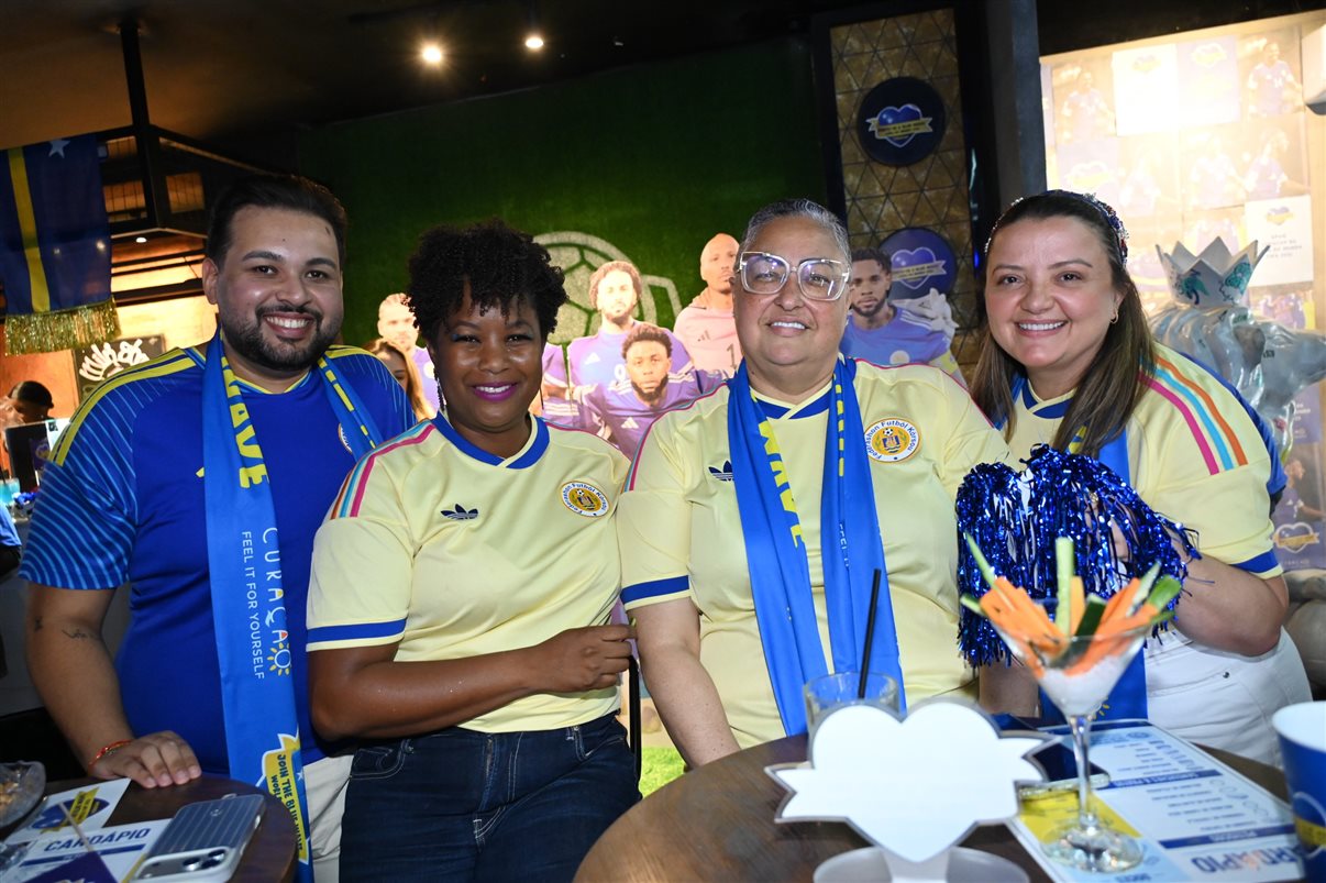 Vinicius Dantas, Swetlana Schotborg, Wilma Gonzalez e Janaina Araujo, do Turismo de Curaçao