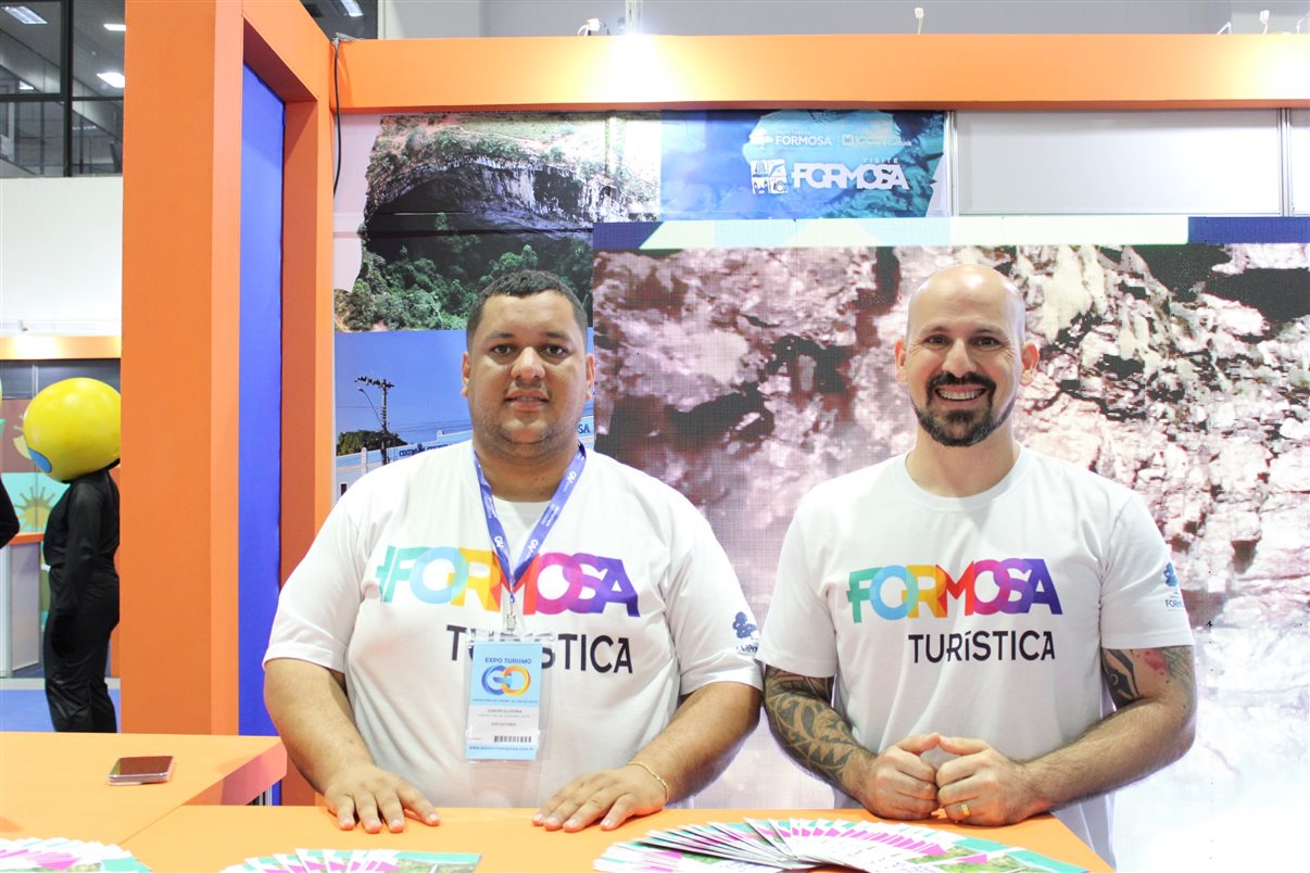 Junior Oliveira e Aldo Jr, da prefeitura de Formosa