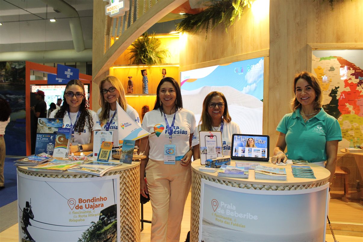 Gabriela Crippa, do Tranquilandia Village, Rayssa Dourado, do Hotel Jangadas, Renata Kelly, da Rota das Falésias, Mara Tavares, da Planeta Tur, e Léssia Cabral, do Vila Galé